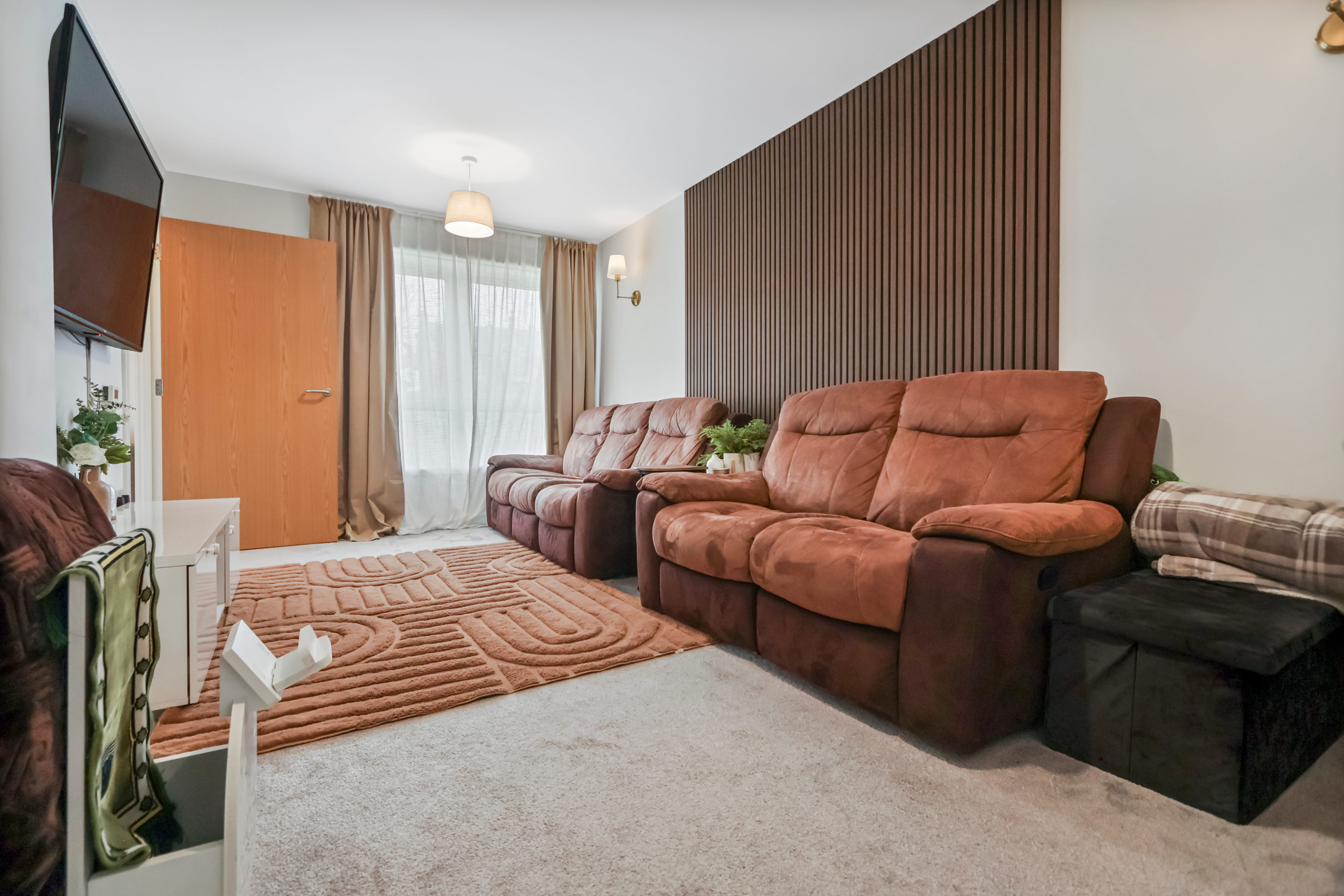 268 Glenlora Drive, Glasgow, G53 6EH