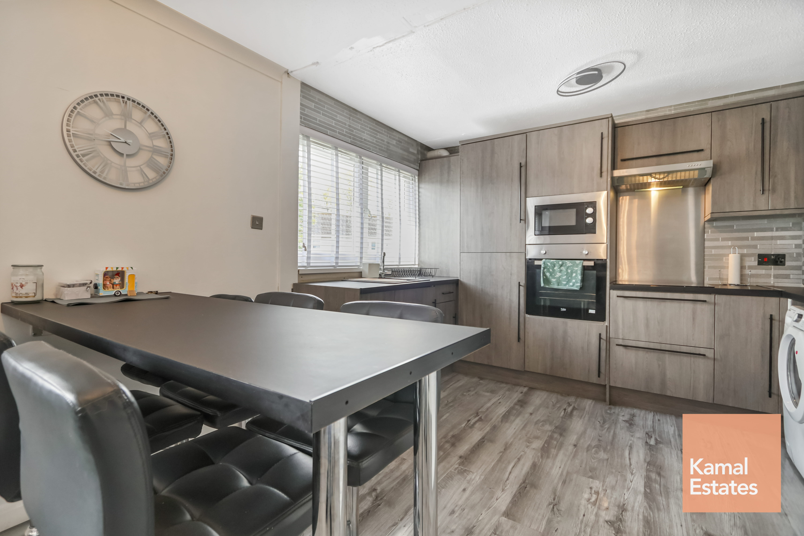 Flat 2/2, 1 Arrochar Street, Summerston, G23 5PJ