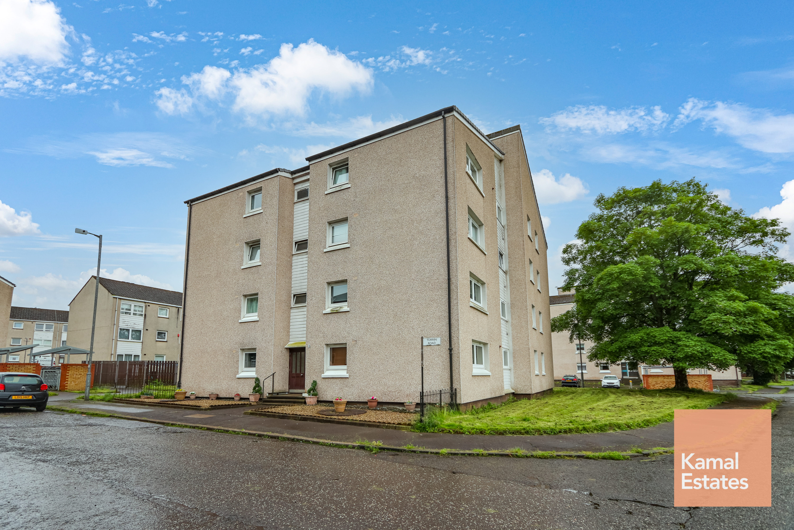 3/3 2 Torrin Rd Glasgow G23 5HZ