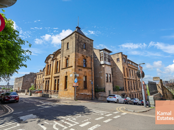 65 Garnet Street GLASGOW, G3 6QL