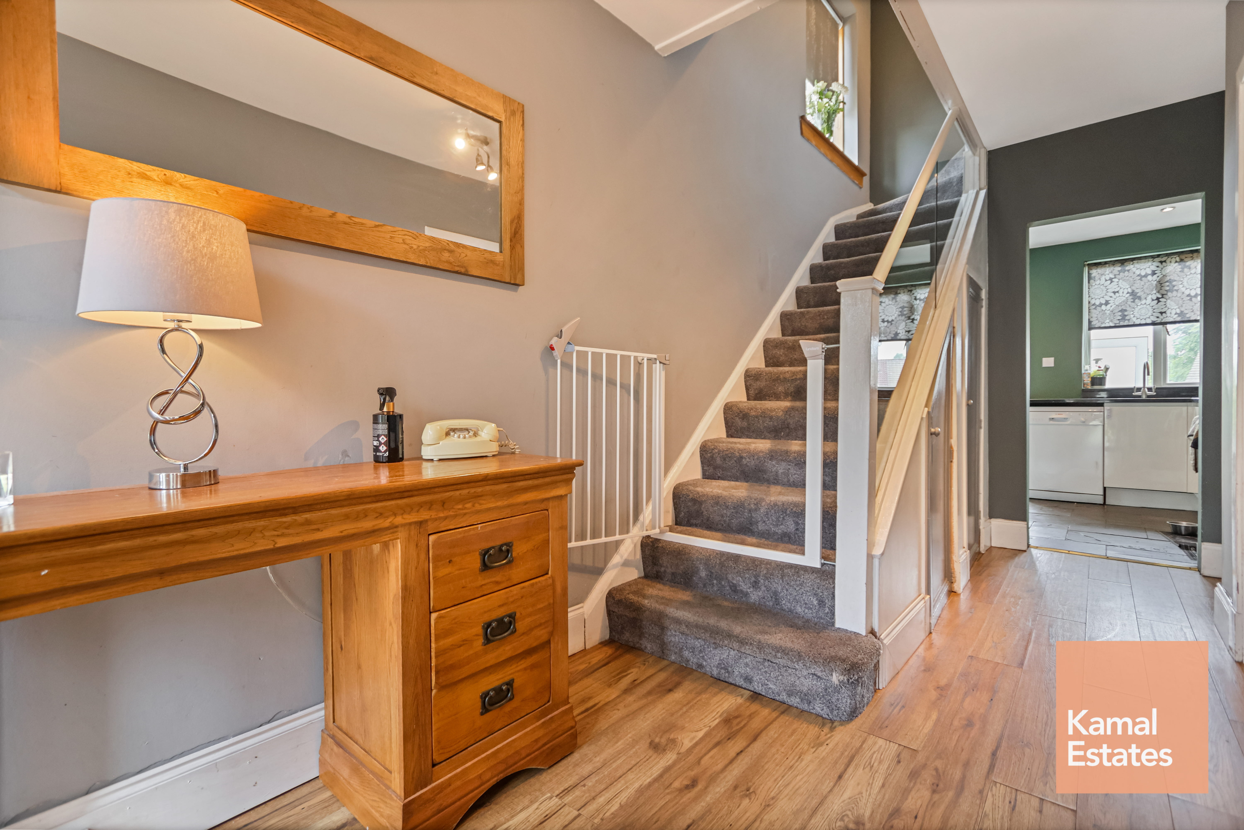 4 Dumgoyne Road, Bearsden, Glasgow, G61 3AP