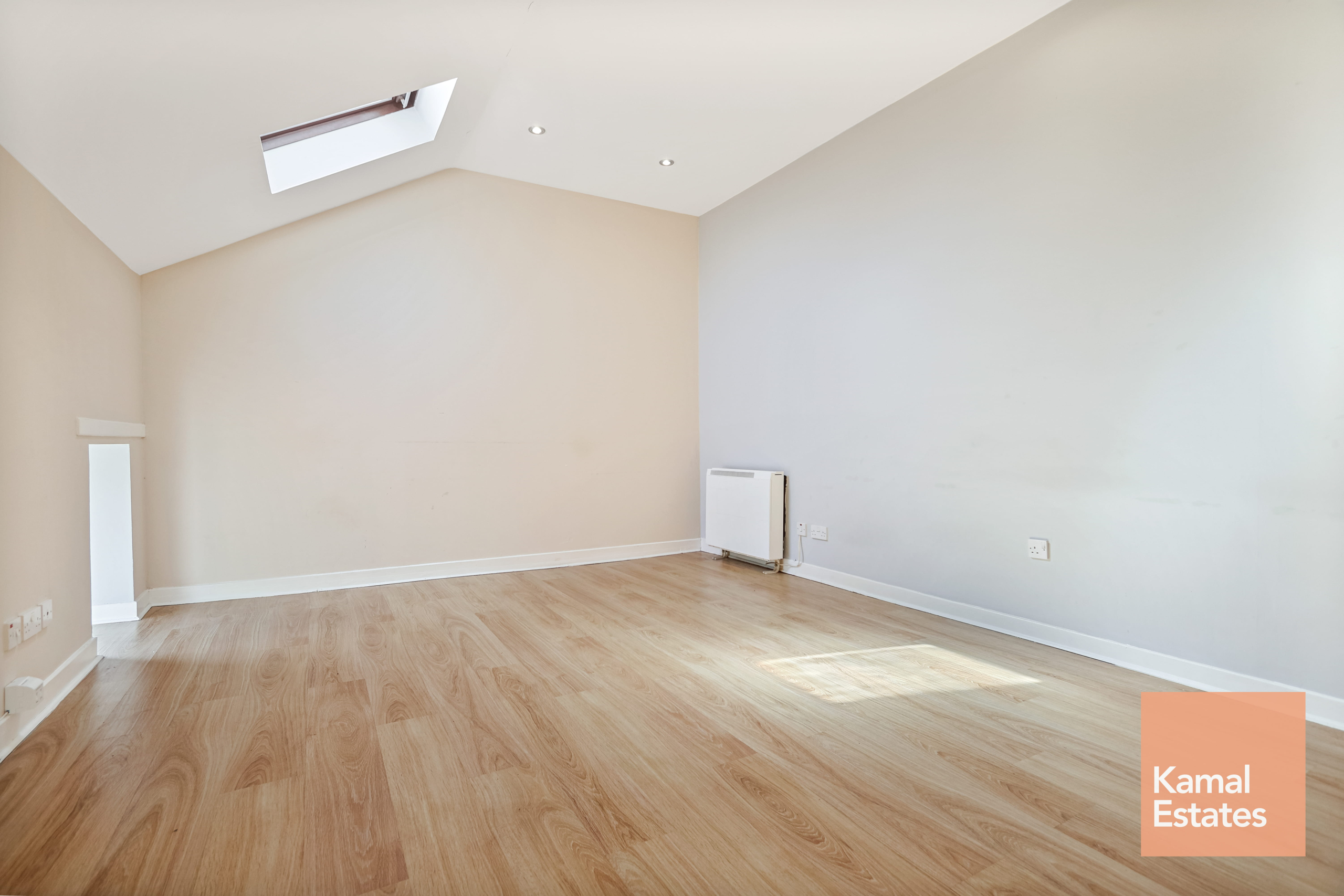 65 Garnet Street GLASGOW, G3 6QL