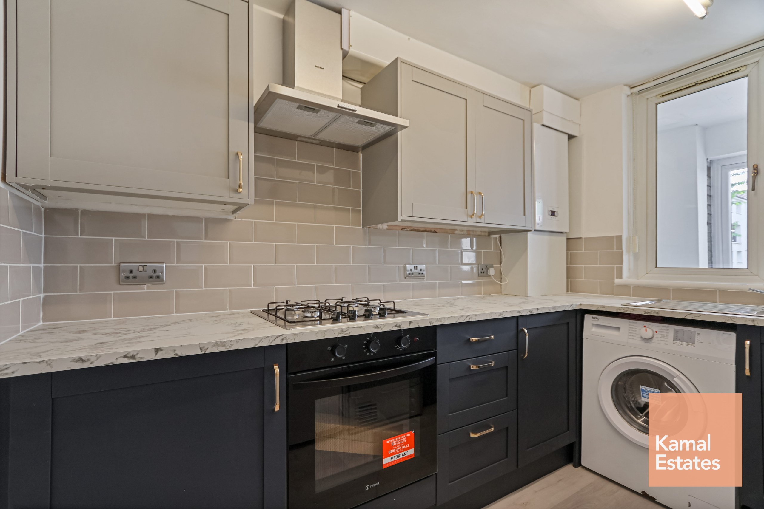 5 Broomhill Path, Glasgow, G11 7AL