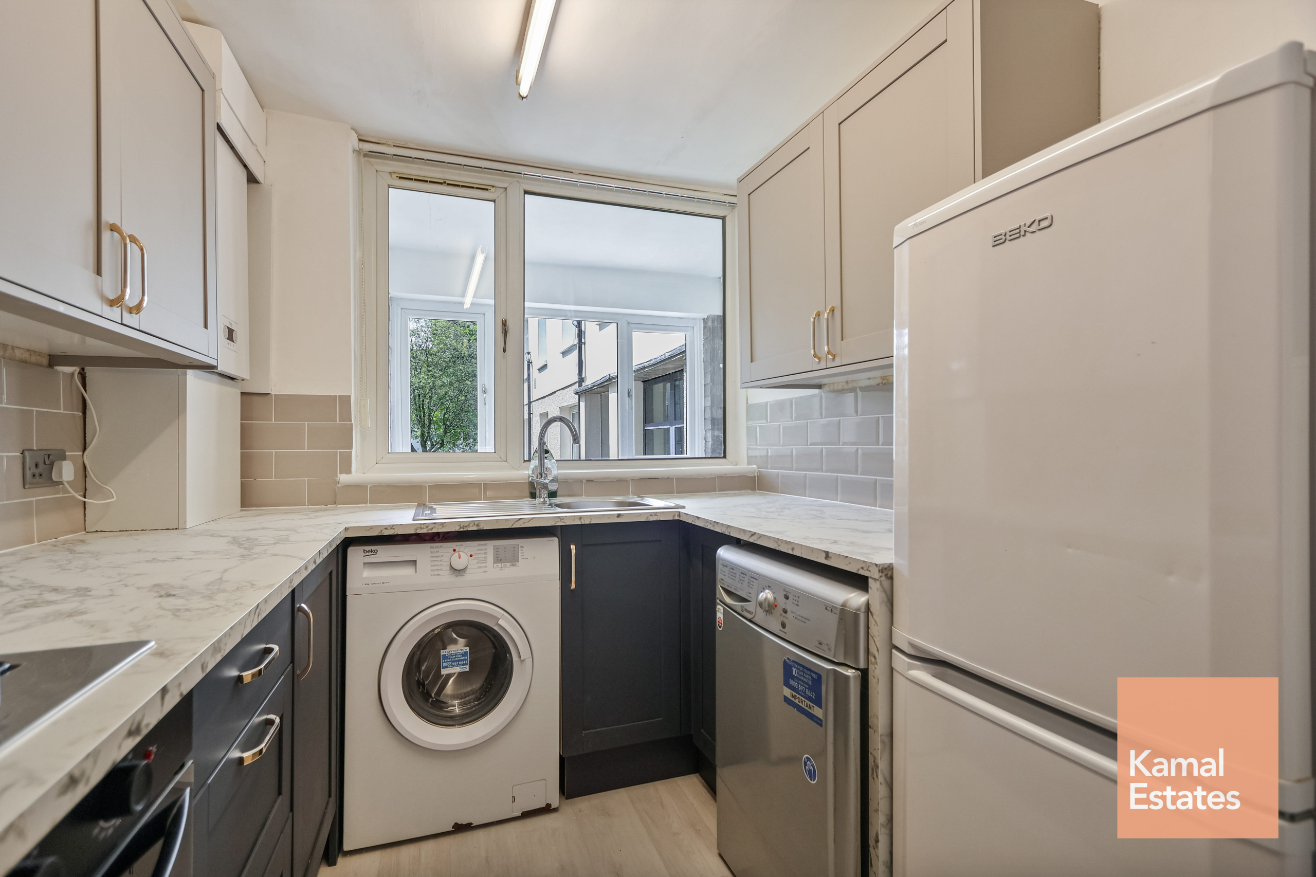 5 Broomhill Path, Glasgow, G11 7AL