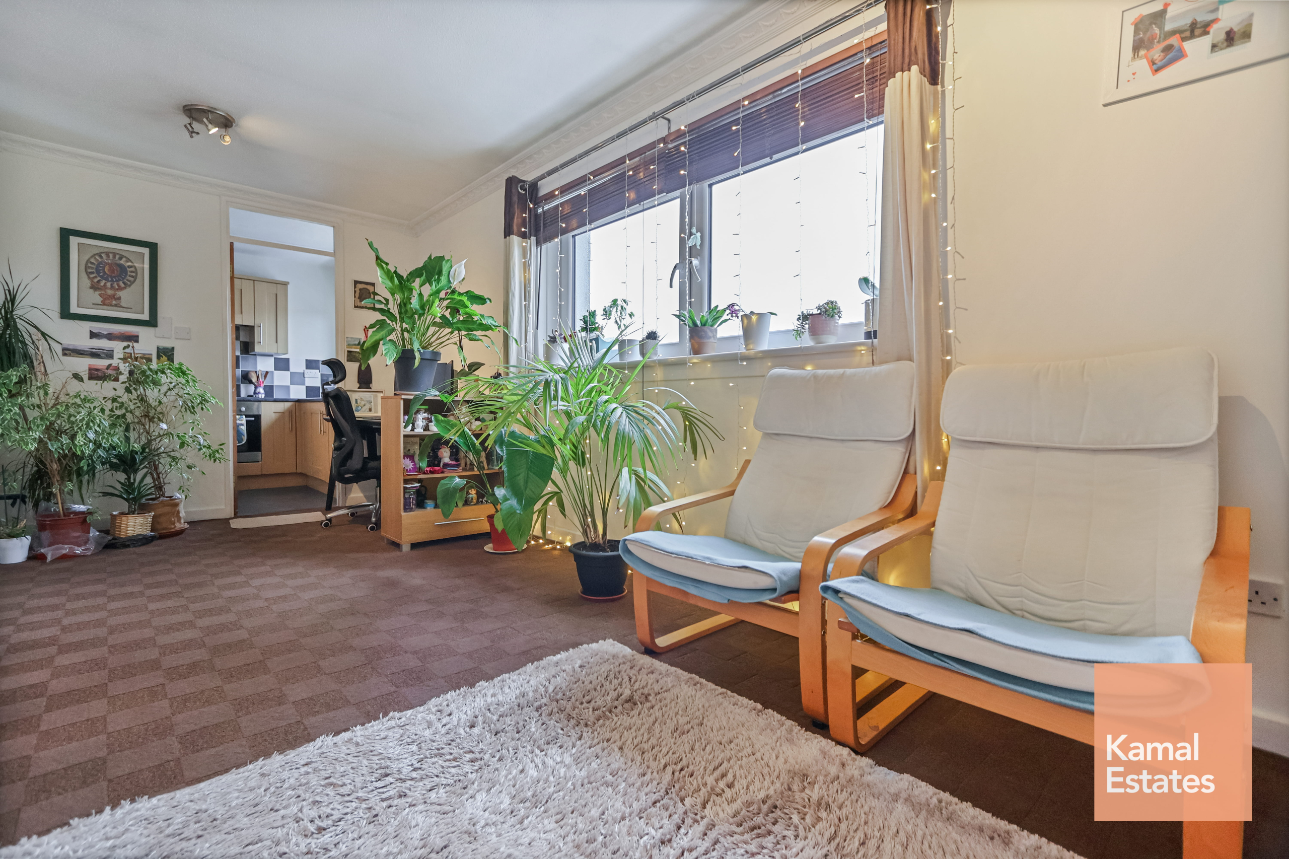 3/3 2 Torrin Rd Glasgow G23 5HZ