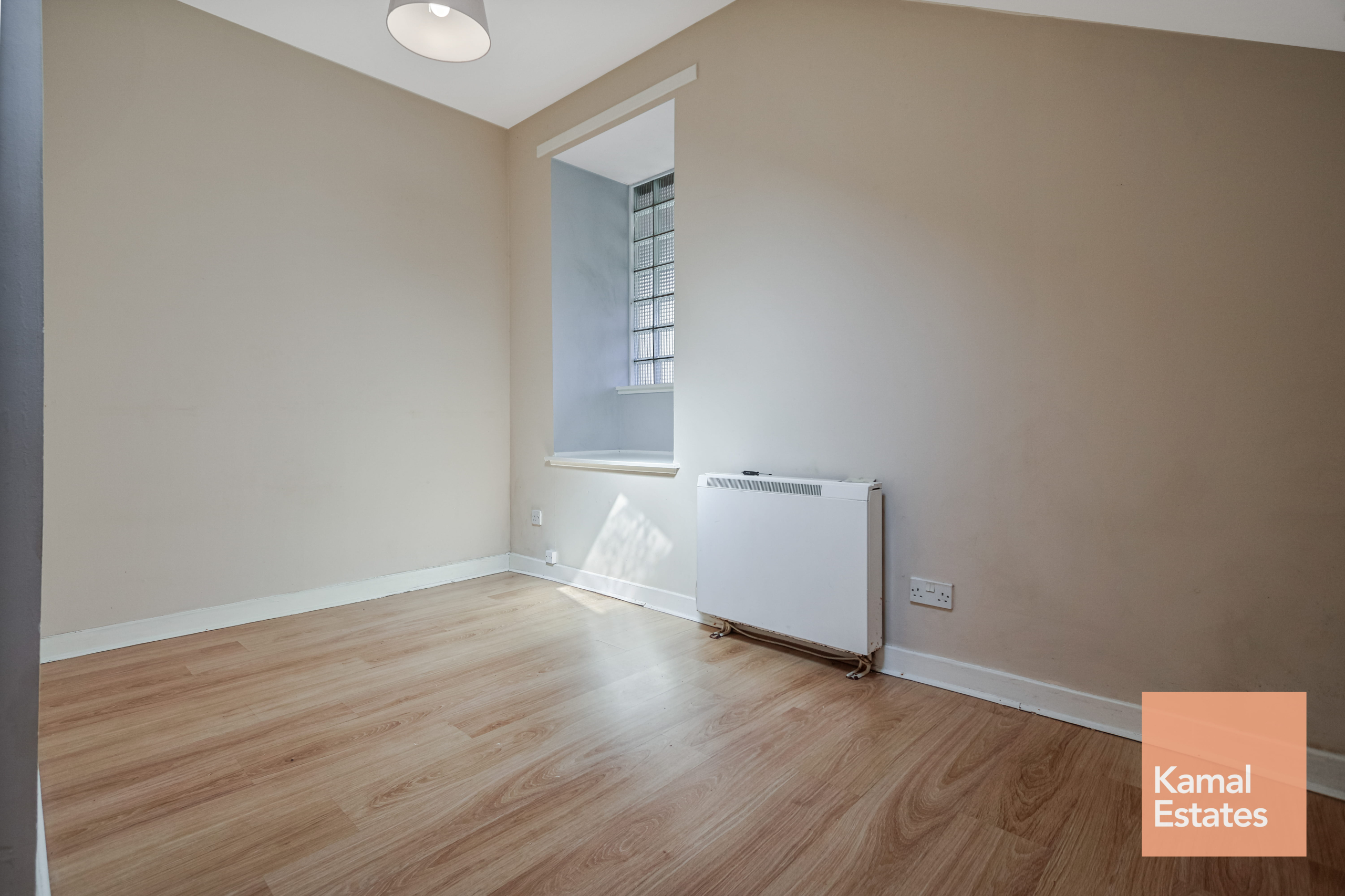 65 Garnet Street GLASGOW, G3 6QL