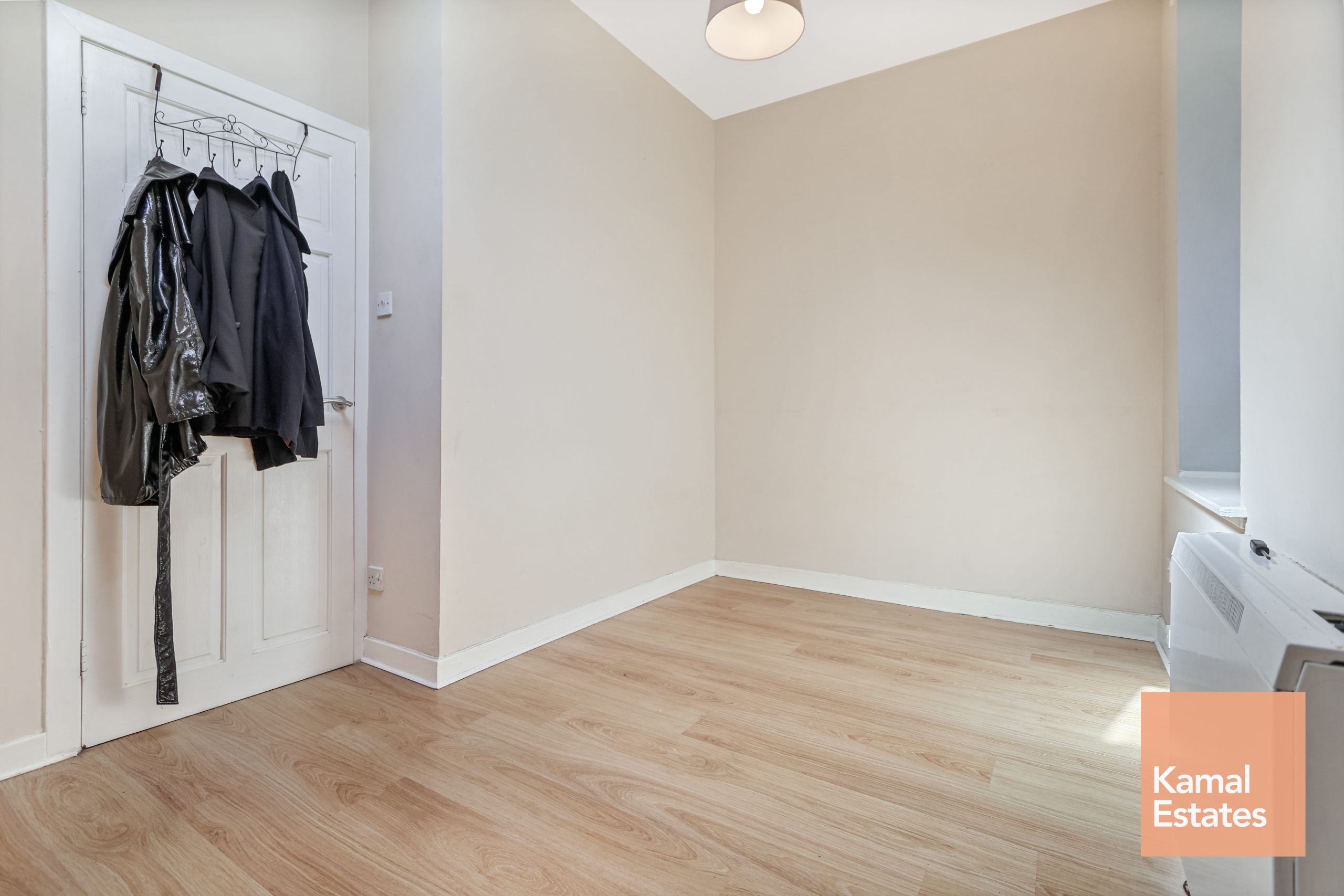 65 Garnet Street GLASGOW, G3 6QL