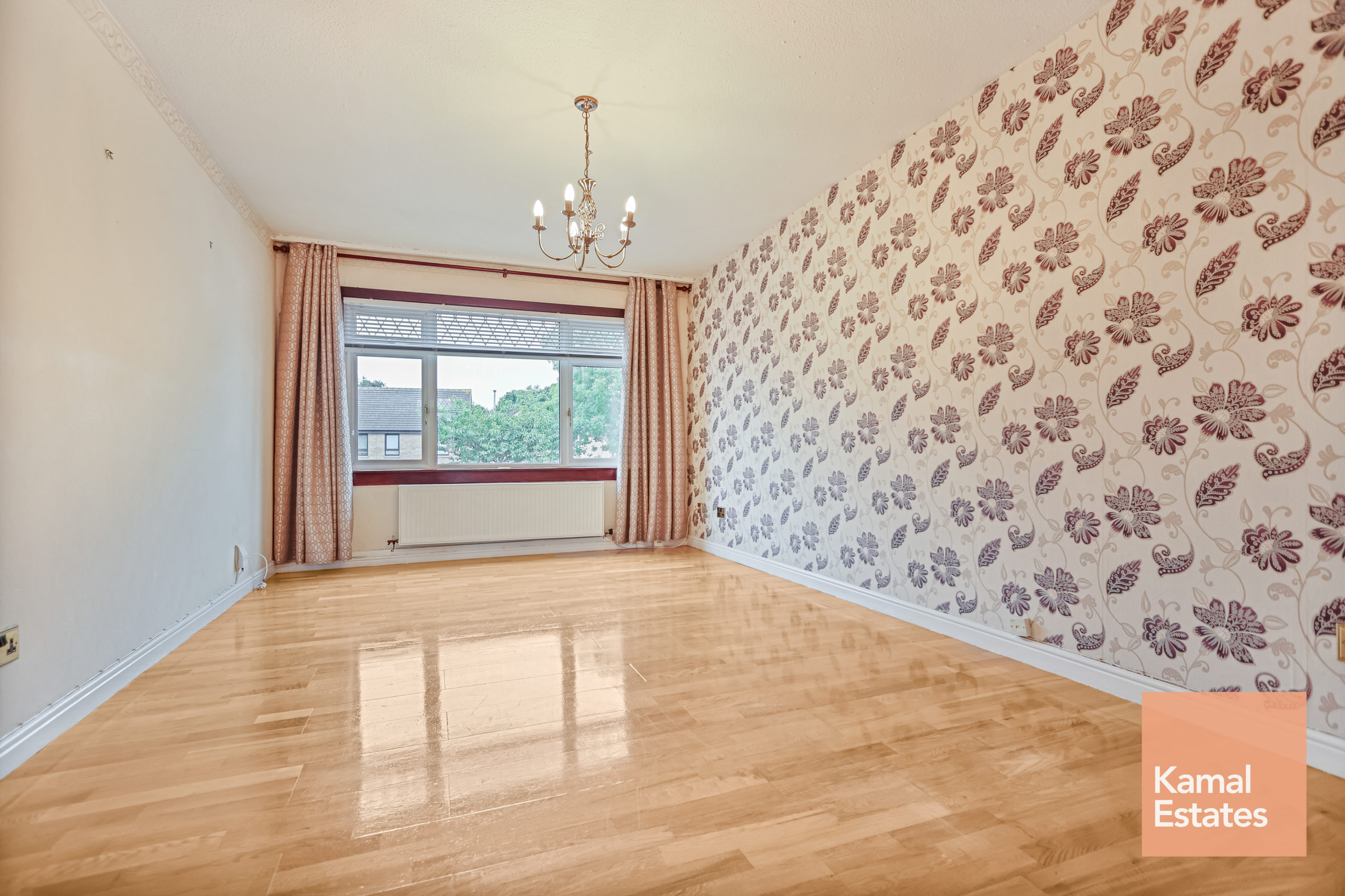 4 Rothes Place, Summerston, G23 5PL