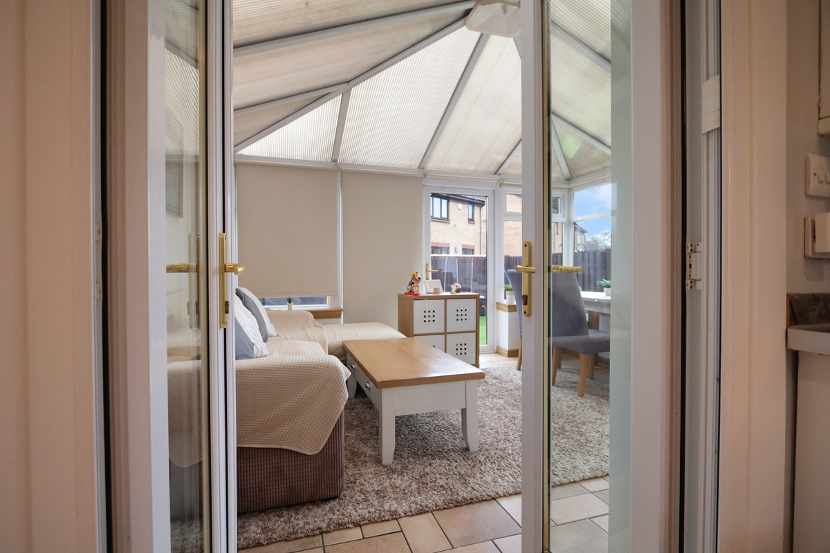Swallow Gardens, Glasgow, G13 4