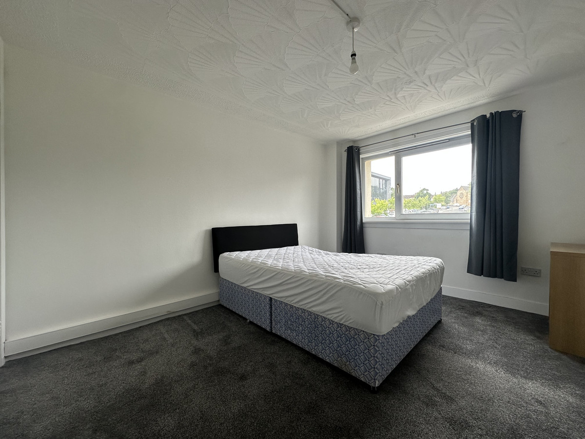 Kelvindale Road, Glasgow, G20 8