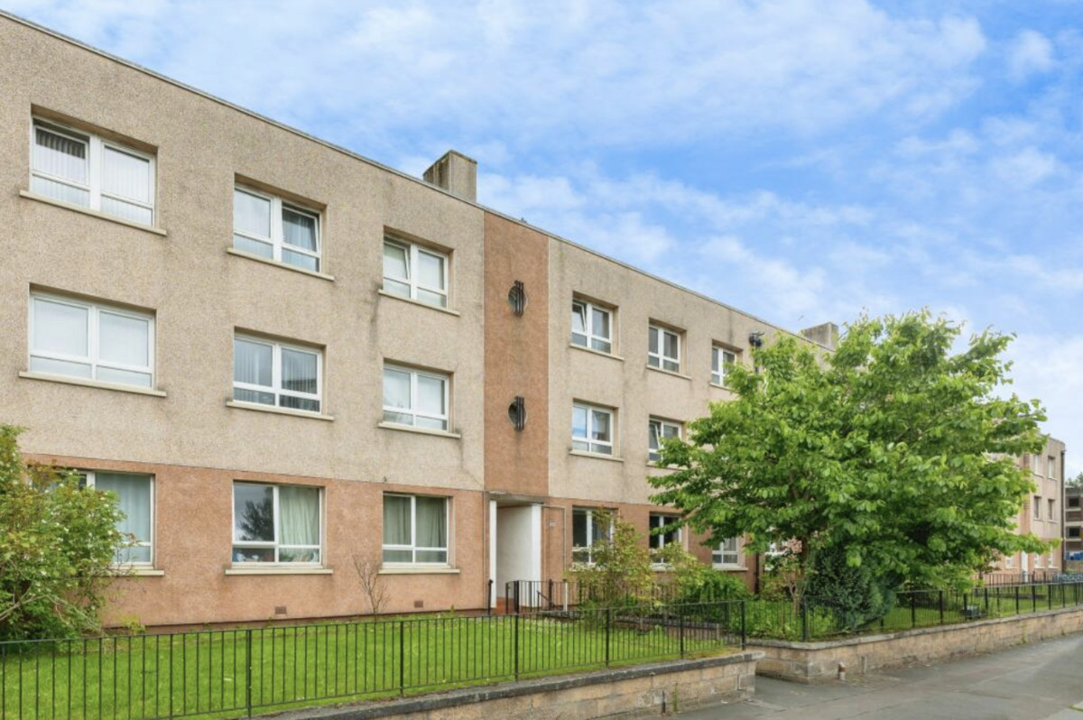 Maryhill Road, Glasgow, G20 9