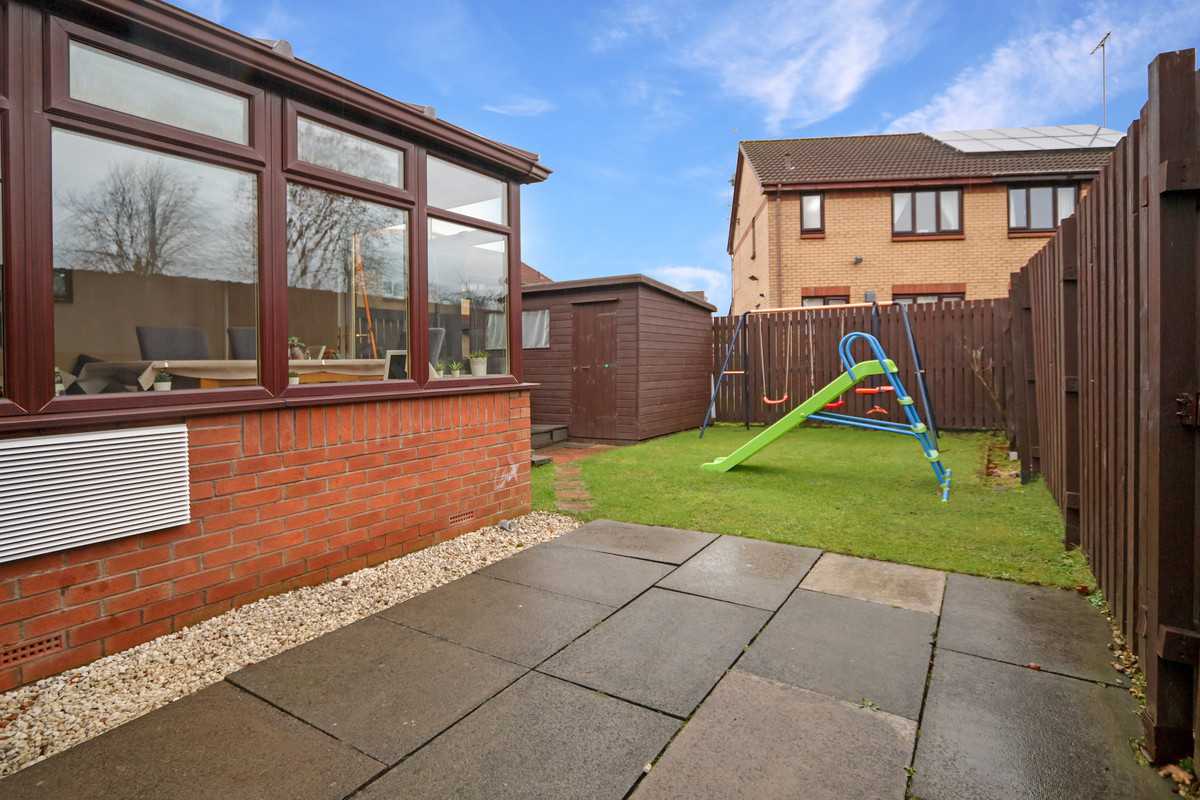 Swallow Gardens, Glasgow, G13 4