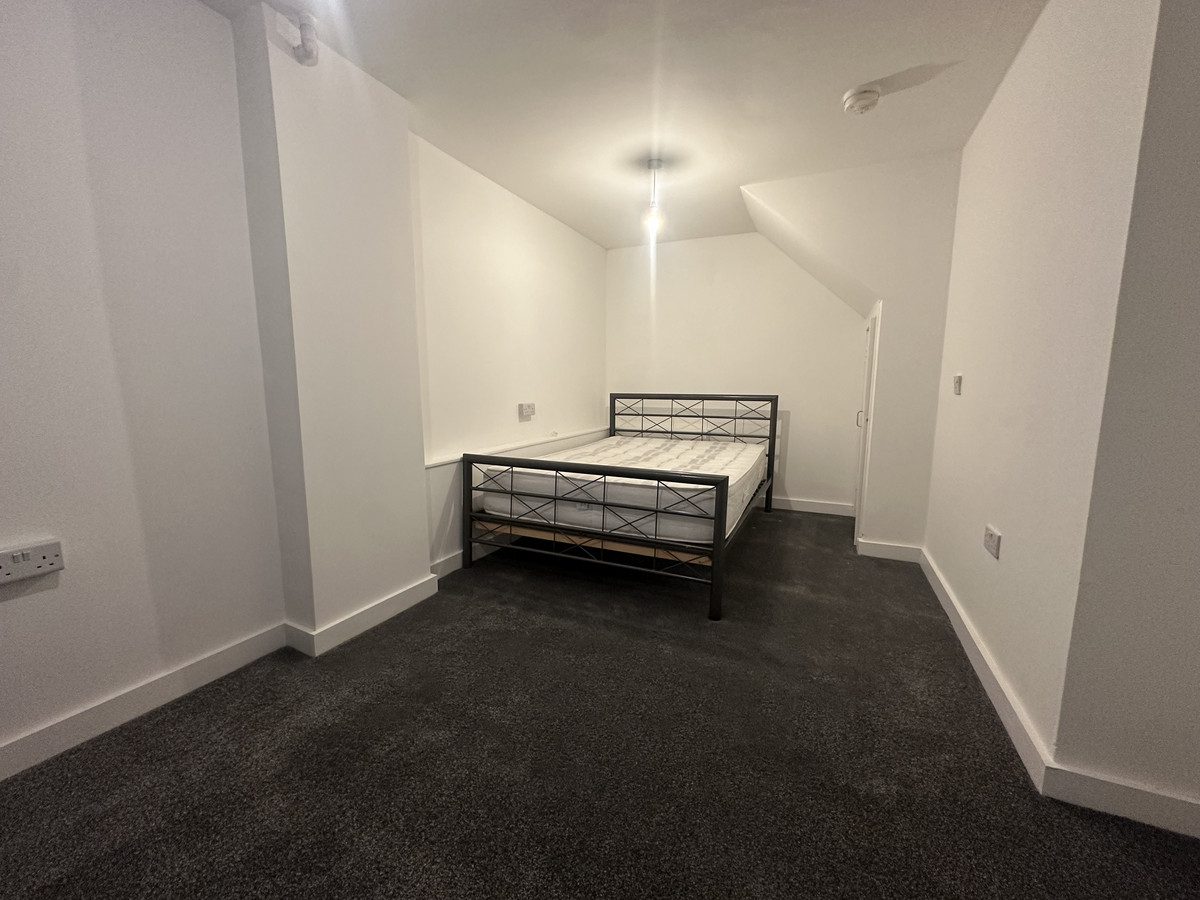 Kelvindale Road, Glasgow, G20 8