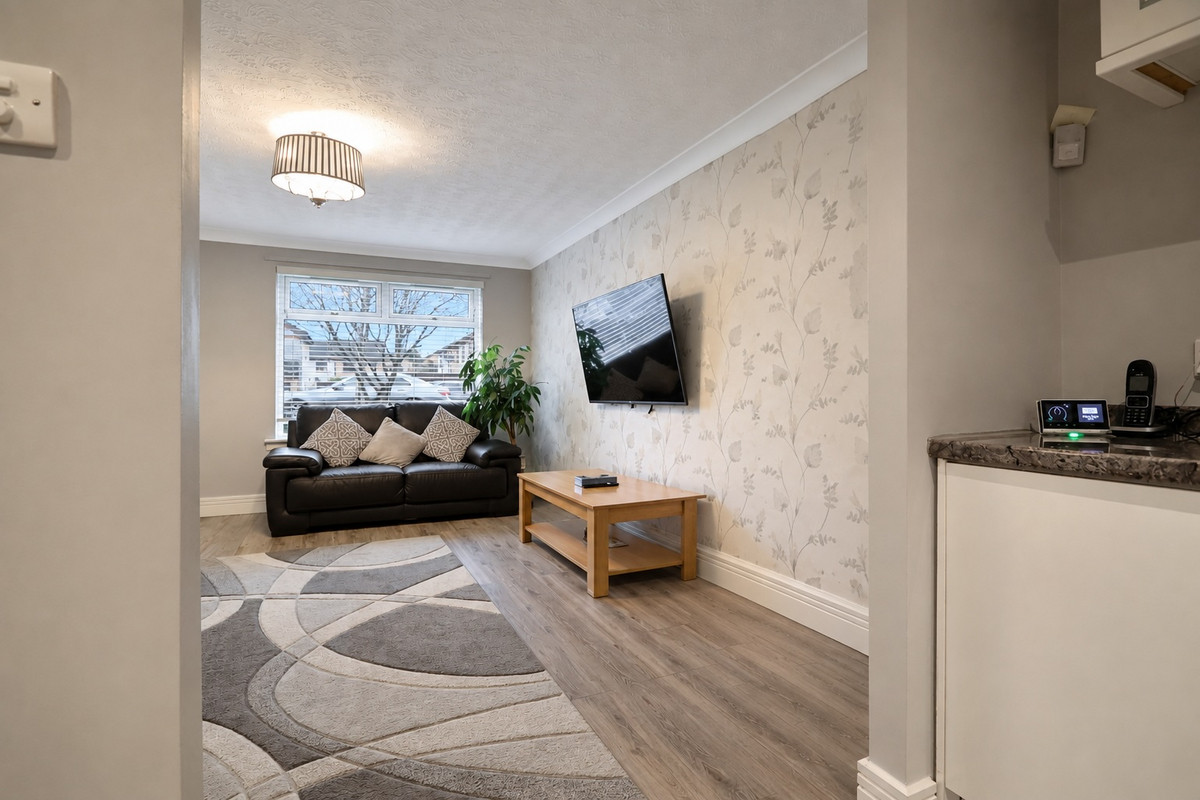 Swallow Gardens, Glasgow, G13 4