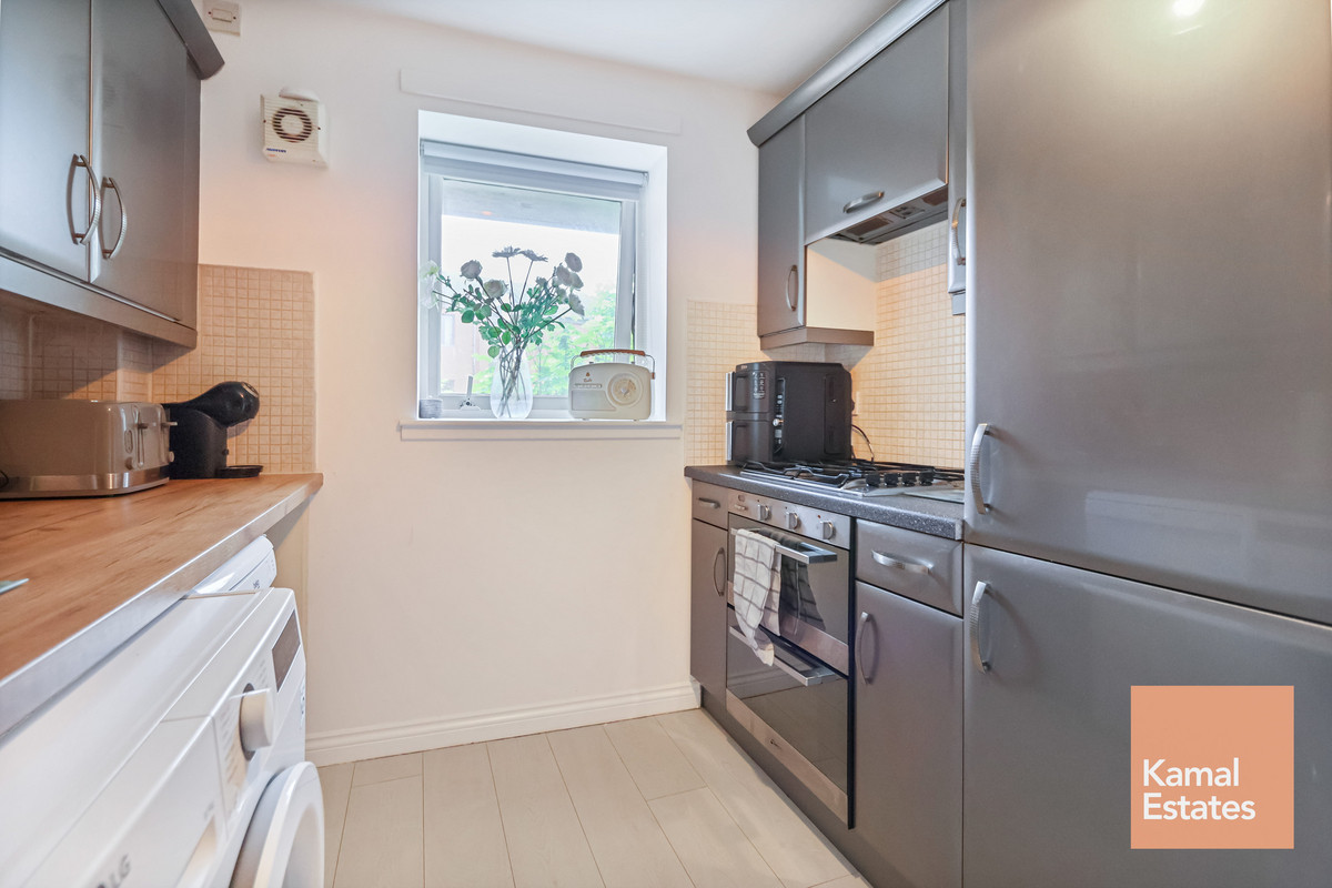 Coopers Well Street, Glasgow, G11 6
